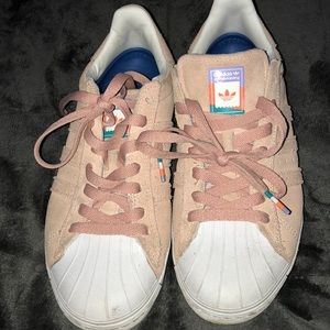 NEW VELVET BABY PINK ADIDAS
